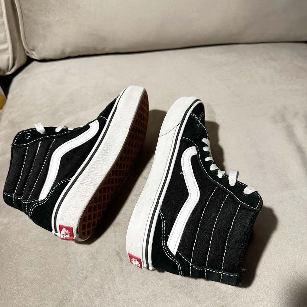 Vans Kids Size 1 Youth